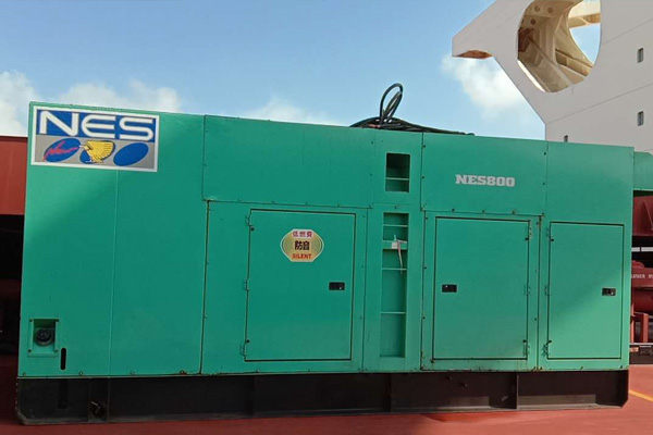 合浦为确保发电机组正常运行，日常需要进行哪些维护？