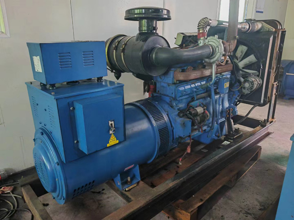 合浦100kW柴油发电机组使用多级机油有哪些优缺点？