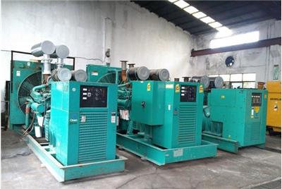 合浦如何判断汽油发电机组电瓶的使用寿命？